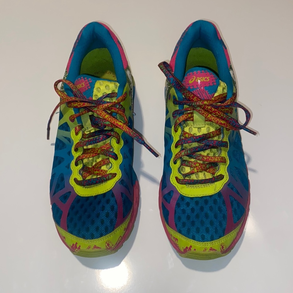 ASICS Gel Noosa Tri 9 Women's Size 8.5 Running Shoes #asics #tri-9 #gel-noosa
